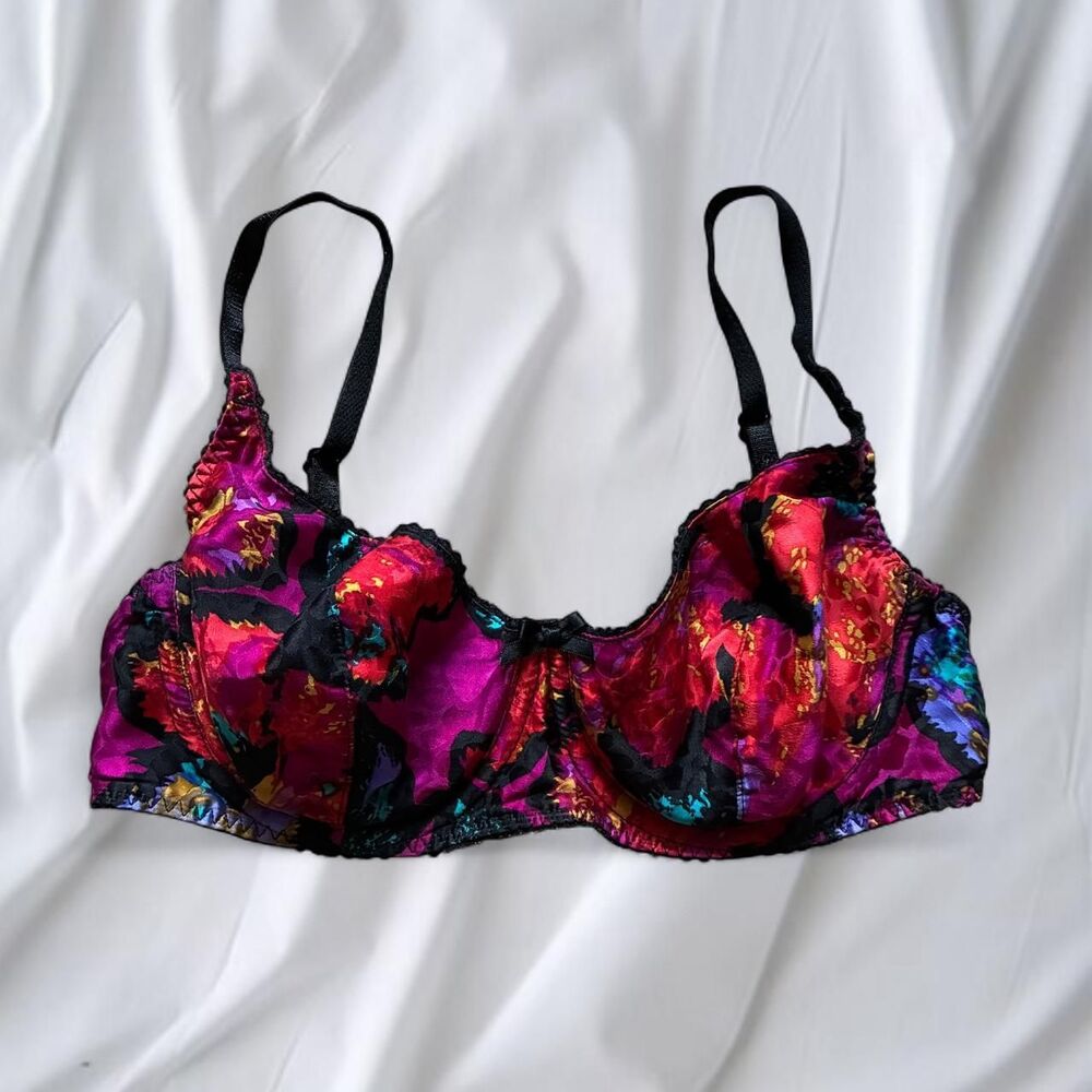Vintage Adrianna Papell Bra